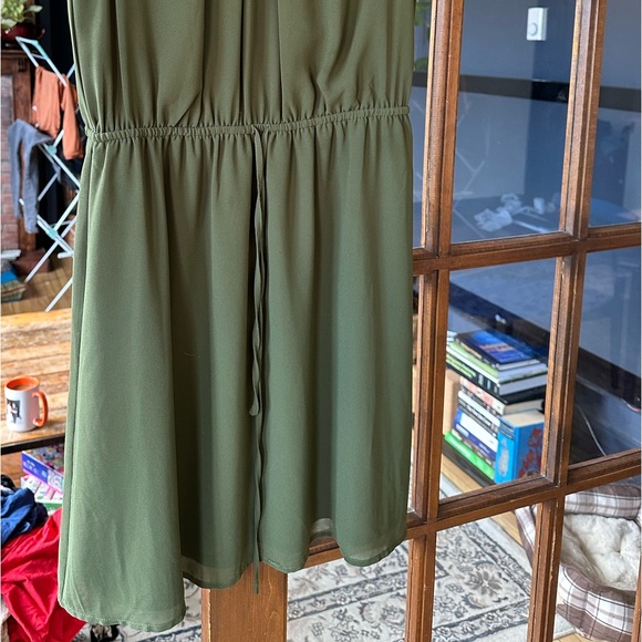 Olive green dress with collar cut outs - Picture 4 of 7